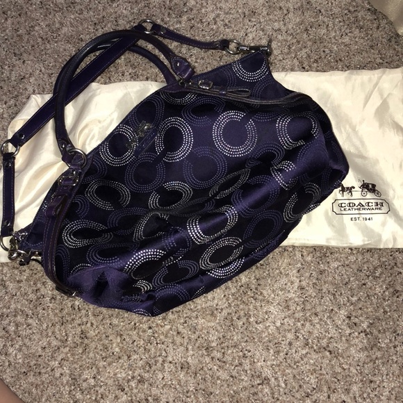Coach purse - Picture 1 of 7